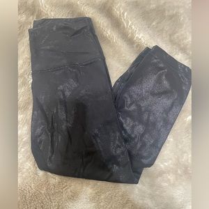 Lululemon limited edition shine align leggings 21in